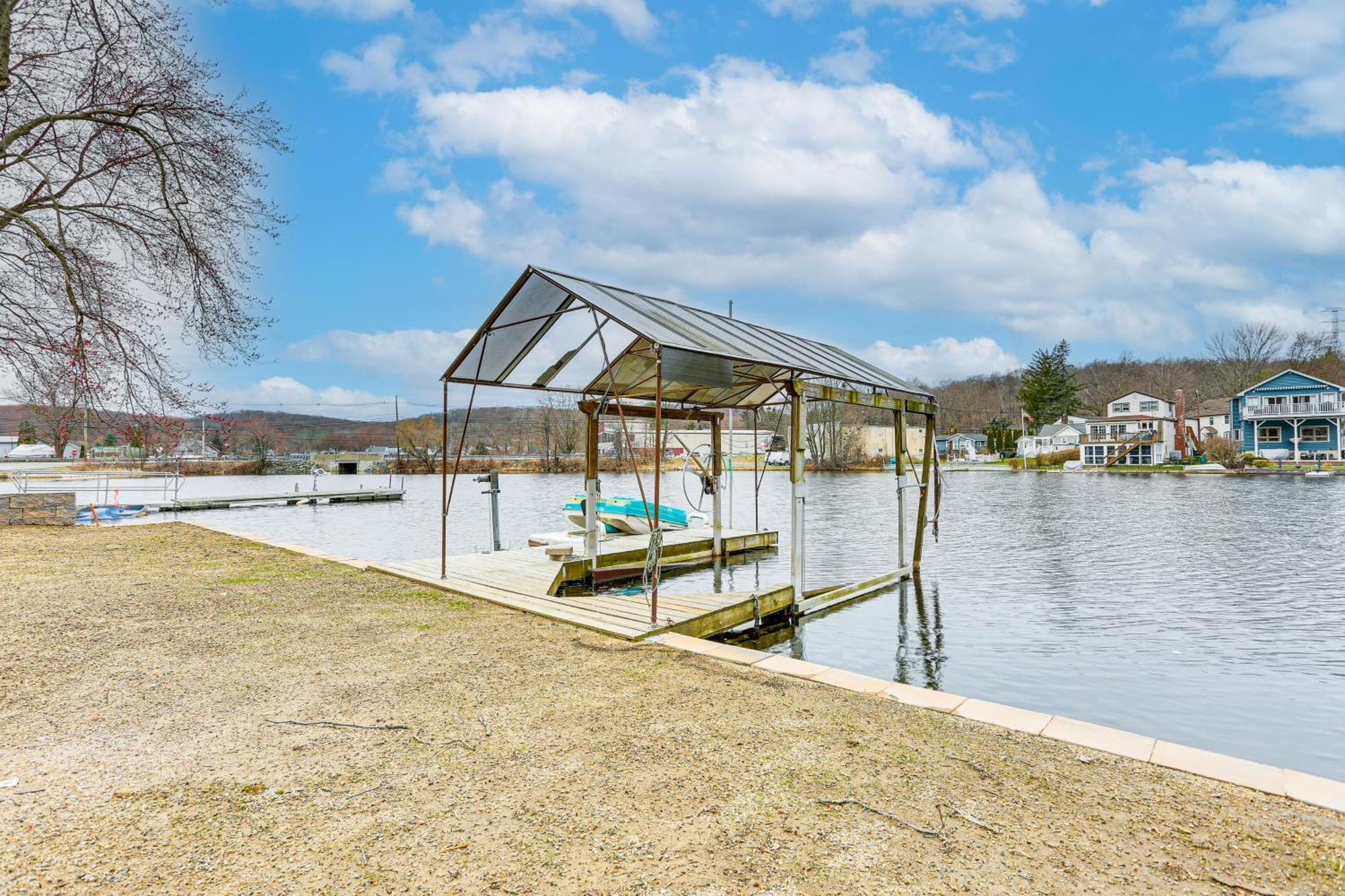 Waterfront Lake Hopatcong Home With Boat Dock! Mount Arlington Exterior foto