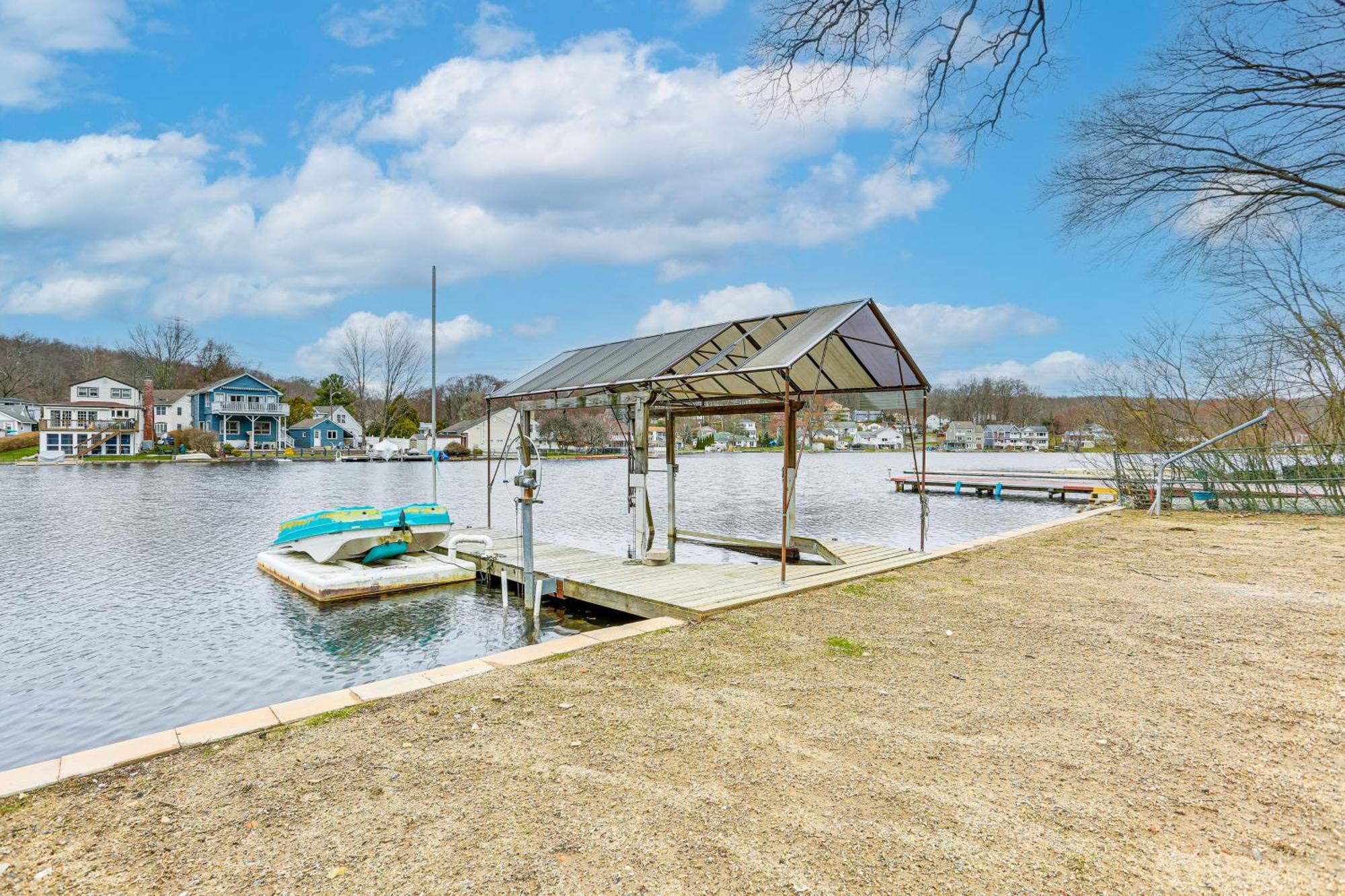 Waterfront Lake Hopatcong Home With Boat Dock! Mount Arlington Exterior foto