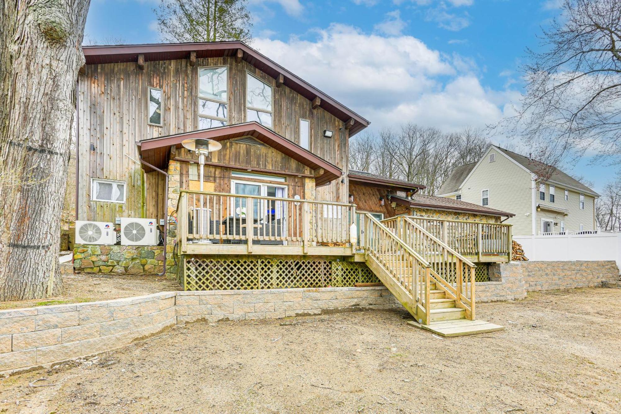 Waterfront Lake Hopatcong Home With Boat Dock! Mount Arlington Exterior foto